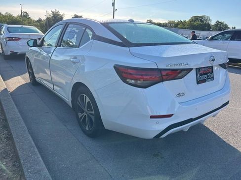 Used 2022 Nissan Sentra SV FWD image 3
