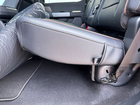 New 2025 Ford F150 Lariat w/ Equipment Group 501A Mid image 21