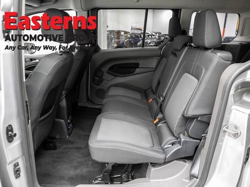 Used 2021 Ford Transit Connect XLT FWD image 22