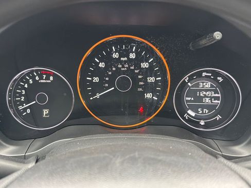 Used 2017 Honda HR-V LX image 16