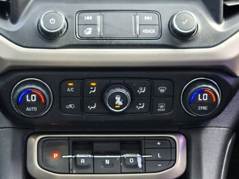 Used 2022 GMC Acadia Denali w/ Denali Ultimate Package image 20