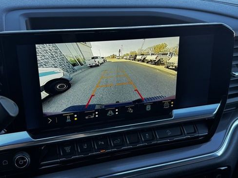 Used 2025 Chevrolet Silverado 3500 High Country w/ High Country Premium Package image 4