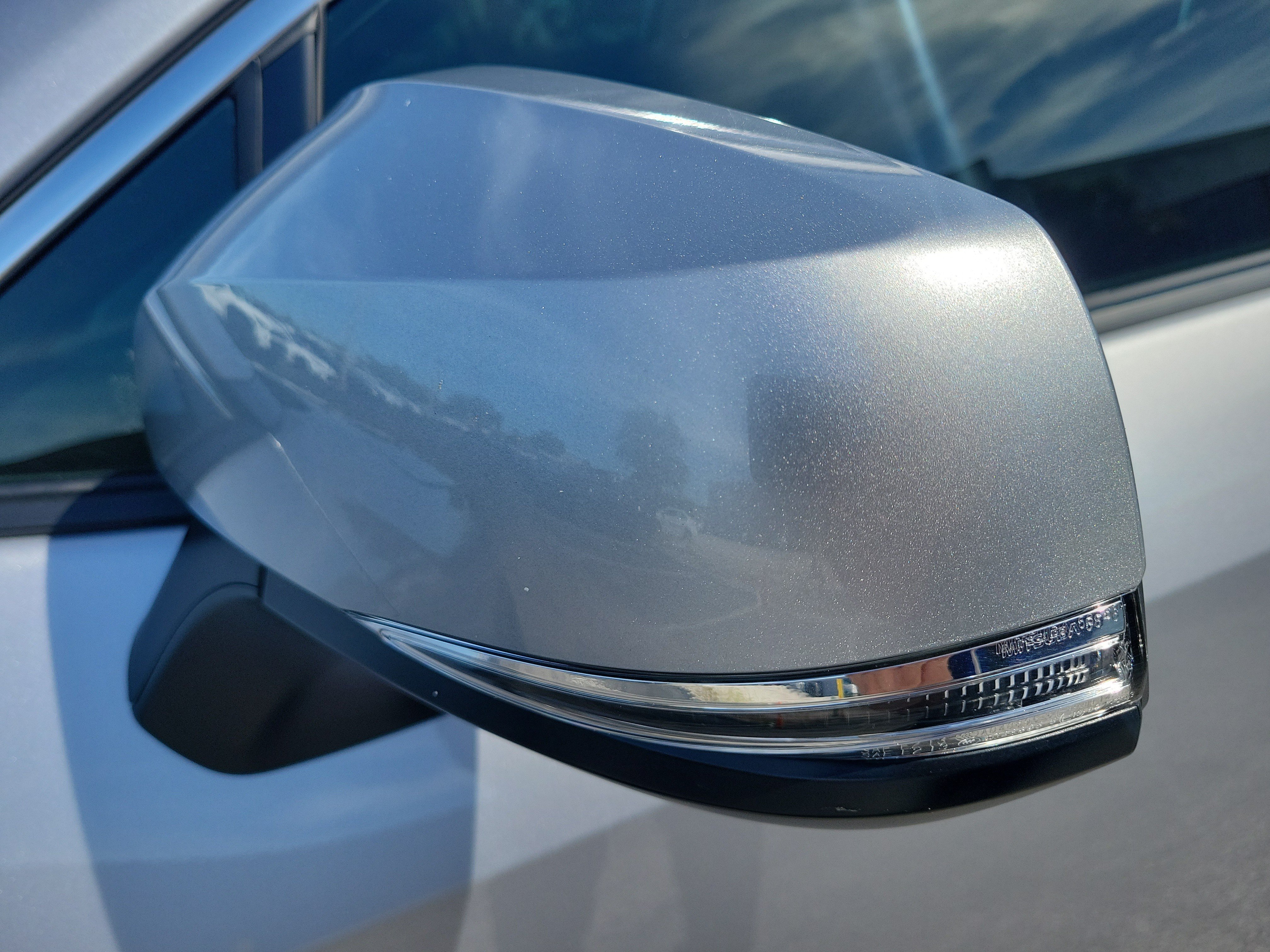 Used 2025 Toyota RAV4 LE AWD/4WD image 10