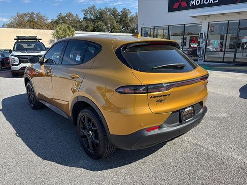 Used 2023 Dodge Hornet GT Plus w/ GT Blacktop Package image 4