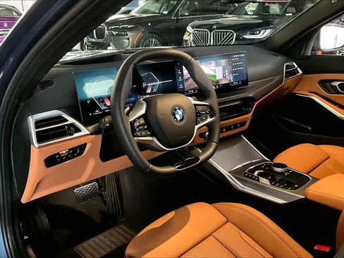 Certified 2025 BMW 330i Sedan image 17