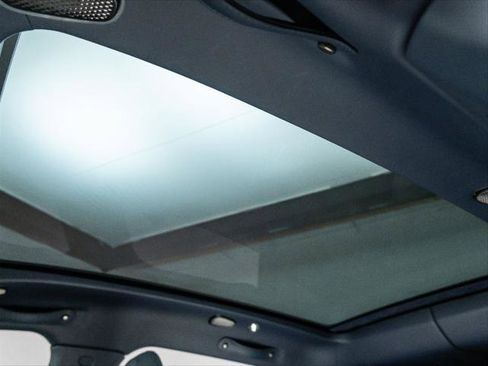 Used 2025 Aston Martin DBX 707 image 20