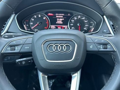 Used 2025 Audi Q5 2.0T Premium image 20