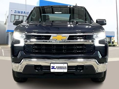 Certified 2024 Chevrolet Silverado 1500 LT w/ Z71 Off-Road Package image 2