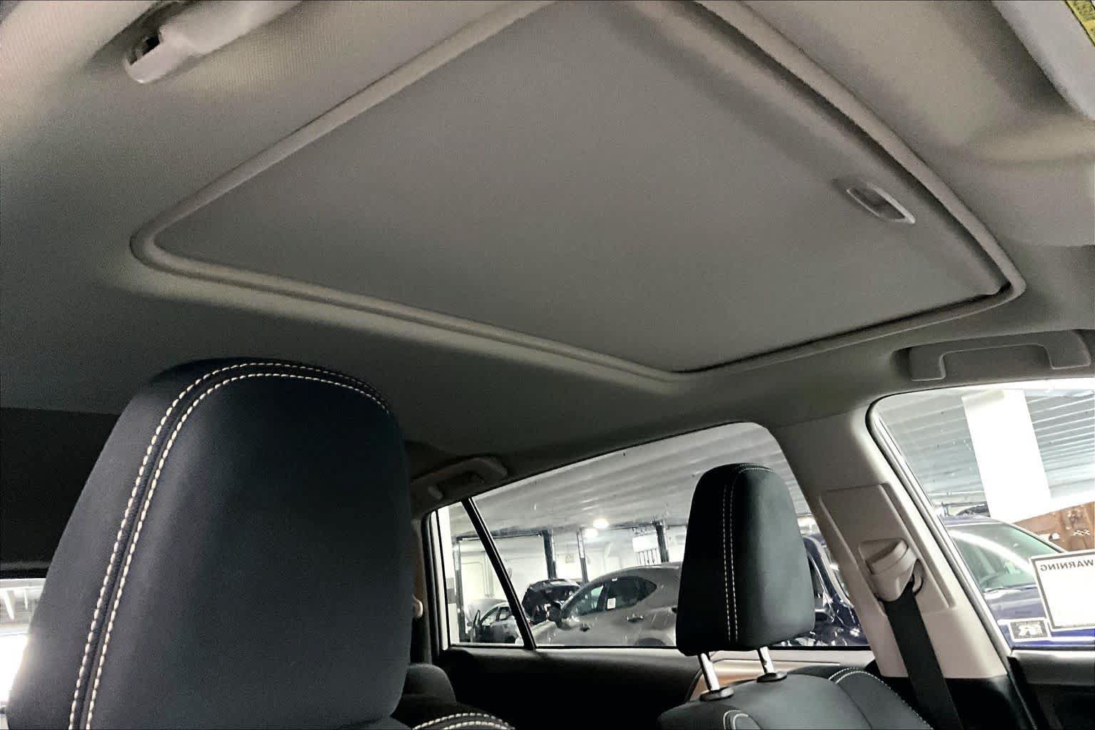 Used 2014 Toyota RAV4 XLE FWD image 13