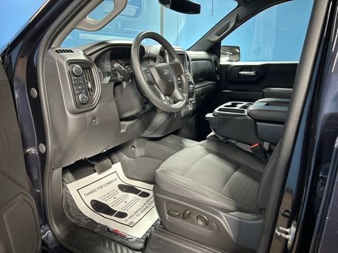 Used 2022 Chevrolet Silverado 1500 Custom Trail Boss AWD/4WD image 14