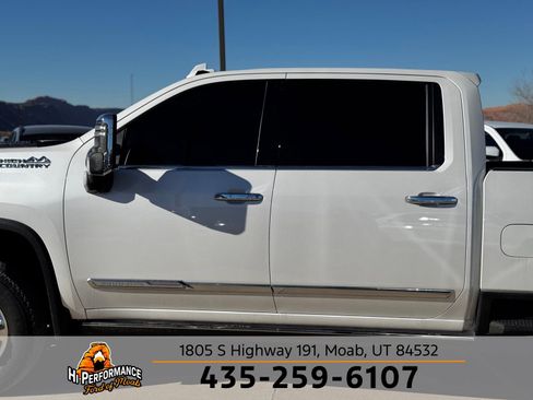 Used 2025 Chevrolet Silverado 3500 High Country w/ Technology Package image 11