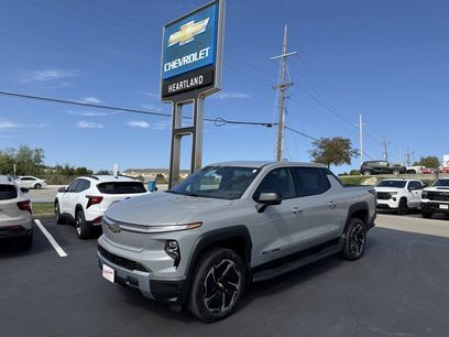 New 2026 Chevrolet Silverado EV LT w/ Premium Package