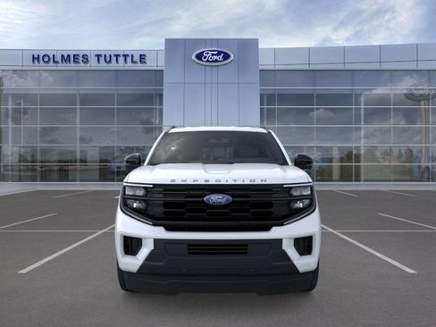 New 2026 Ford Expedition Active image 6