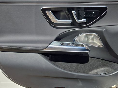 New 2025 Mercedes-Benz E 350 4MATIC Sedan image 15