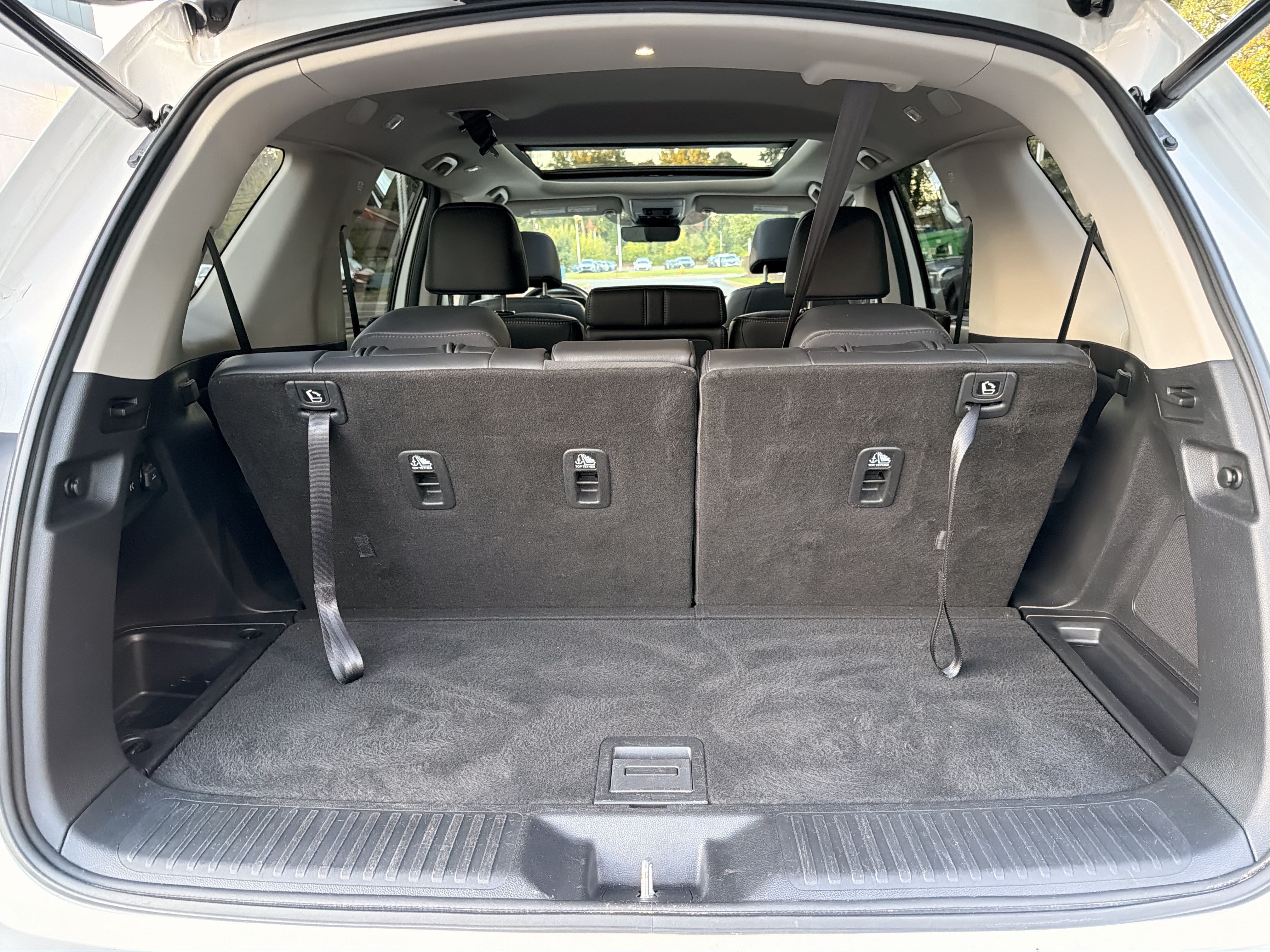 Used 2023 Honda Pilot Touring image 32