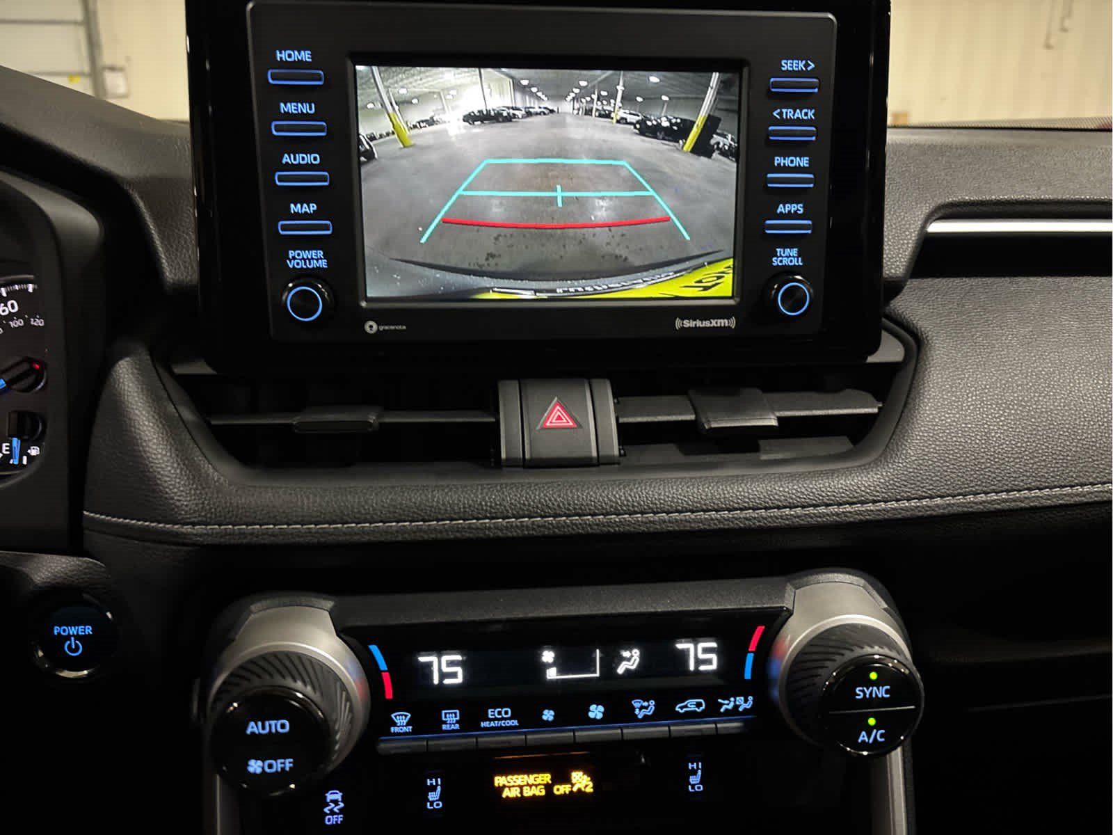 Certified 2021 Toyota RAV4 XLE w/ Convenience Package AWD/4WD image 10