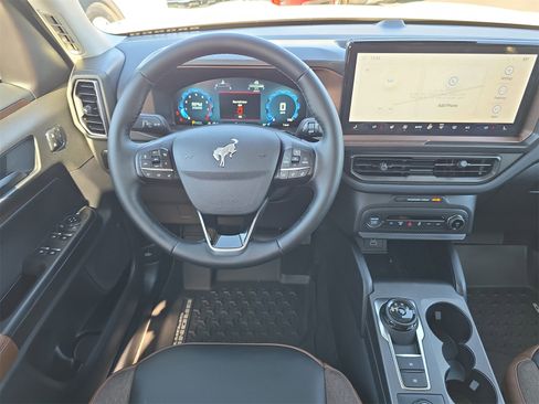 New 2025 Ford Bronco Sport Outer Banks image 9