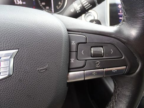 Used 2020 Cadillac XT4 Premium Luxury w/ Driver Awareness Package image 18