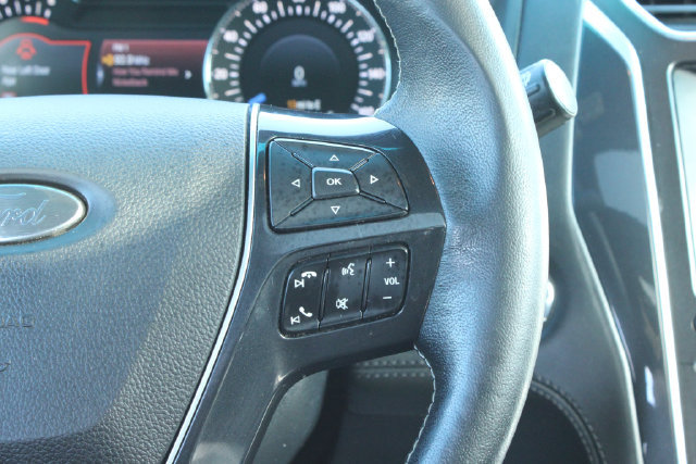Used 2016 Ford Explorer Platinum AWD/4WD image 26
