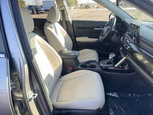 Used 2021 Kia Seltos EX image 17