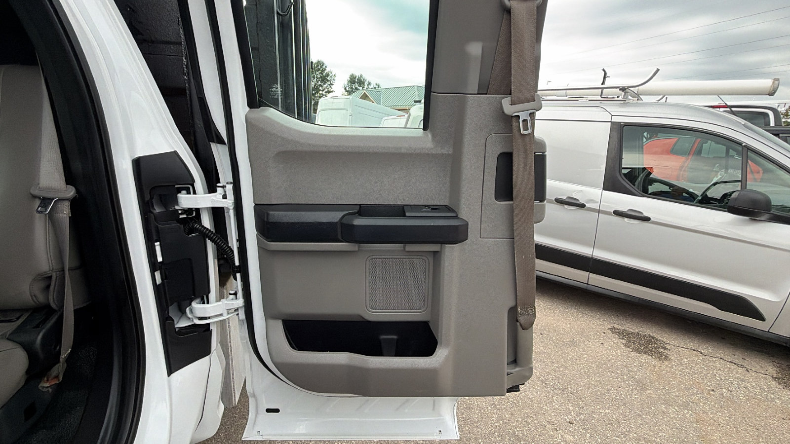 Used 2018 Ford F550 4x4 SuperCab Super Duty image 15
