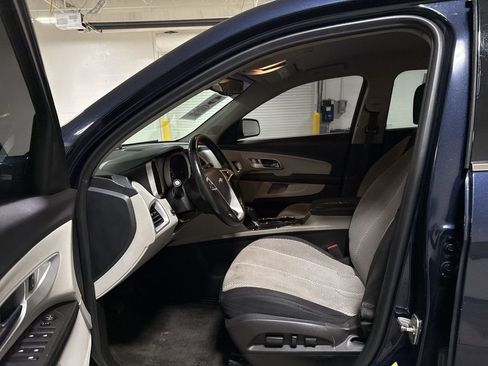 Used 2016 Chevrolet Equinox LT w/ Convenience Package image 19