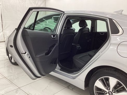 Used 2019 Hyundai Ioniq Limited image 22