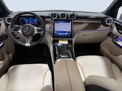 Used 2026 Mercedes-Benz GLC 300 4MATIC image 6