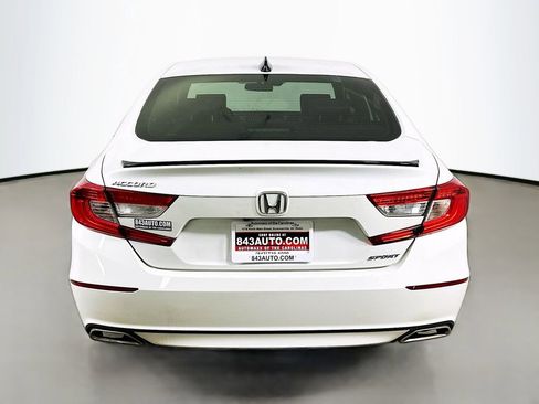 Used 2022 Honda Accord Sport image 6