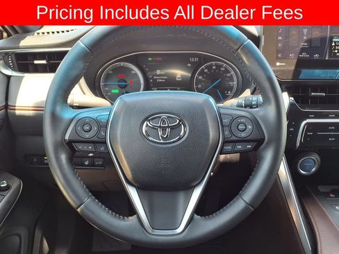Used 2021 Toyota Venza XLE w/ Softex Package AWD/4WD image 34