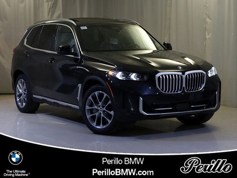 Used 2026 BMW X5 xDrive50e AWD/4WD image 1