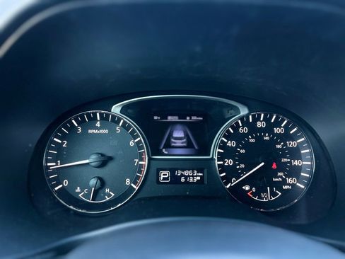 Used 2015 Nissan Pathfinder SL w/ SL Premium Package image 25