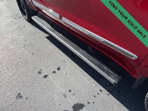 Used 2021 Chevrolet Silverado 1500 High Country w/ Technology Package image 12