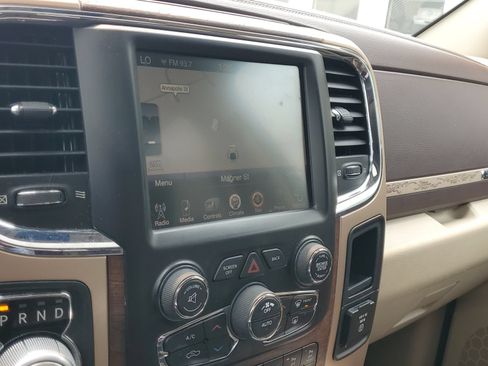 Used 2015 RAM 1500 Laramie Longhorn w/ Convenience Group AWD/4WD image 20