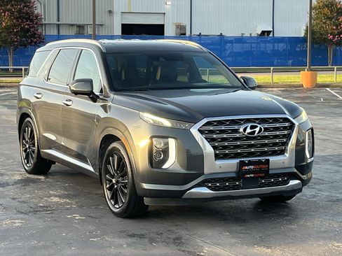 Used 2020 Hyundai Palisade Limited FWD image 3