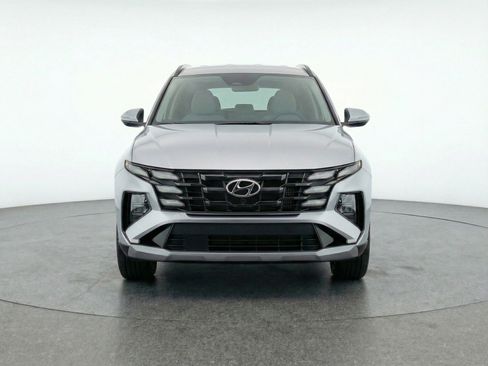 Used 2025 Hyundai Tucson SEL image 2