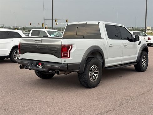 Used 2017 Ford F150 Raptor w/ Equipment Group 802A Luxury AWD/4WD image 5