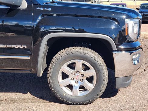 Used 2017 GMC Sierra 1500 SLT image 29