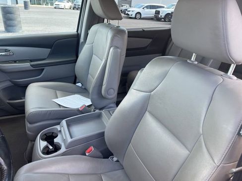 Used 2016 Honda Odyssey EX-L image 12