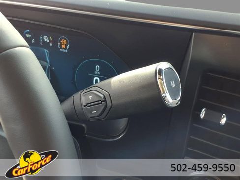 Used 2024 Ford F350 Platinum image 25