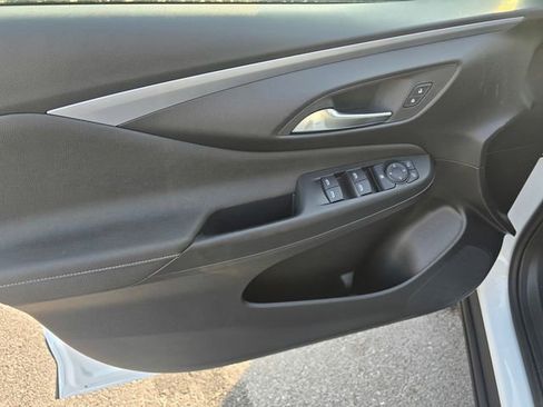 New 2026 Buick Envista Preferred FWD image 19