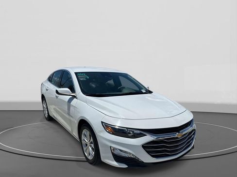 Used 2025 Chevrolet Malibu LT FWD image 5