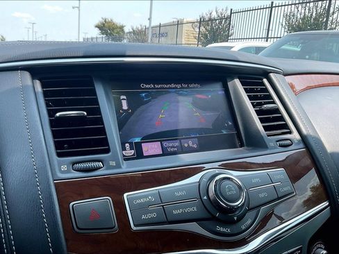 Used 2018 INFINITI QX80 2WD w/ Driver Assistance Package image 21