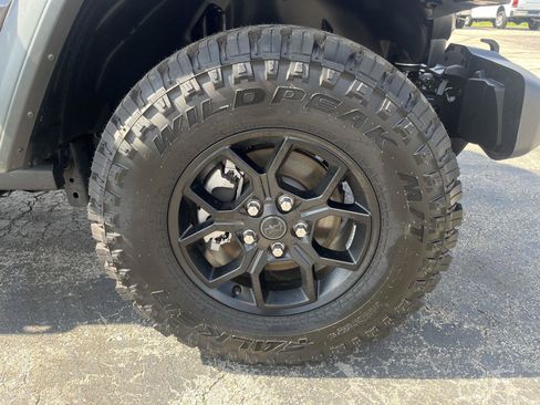 New 2025 Jeep Wrangler Willys image 38