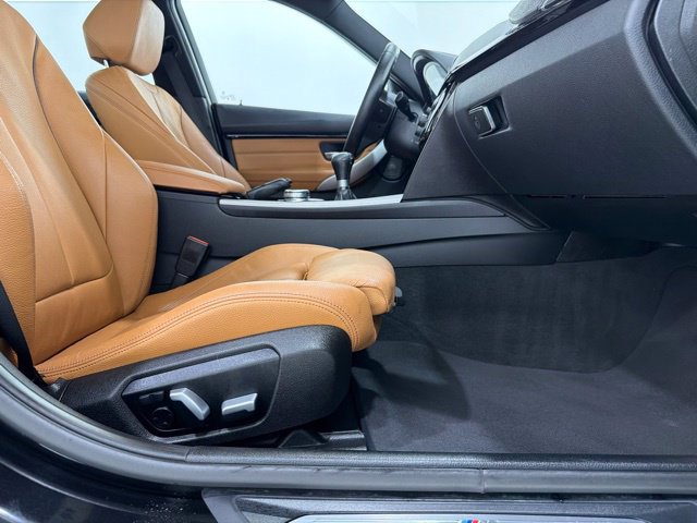 Used 2018 BMW 340i xDrive Sedan AWD/4WD image 20