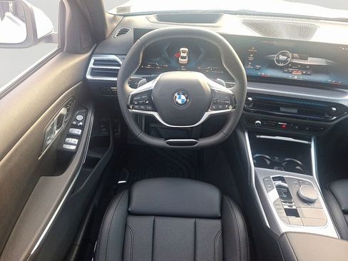 Certified 2025 BMW 330i xDrive Sedan w/ Premium Package image 12