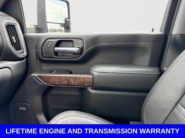 Used 2020 GMC Sierra 3500 Denali w/ Denali Ultimate Package AWD/4WD image 25