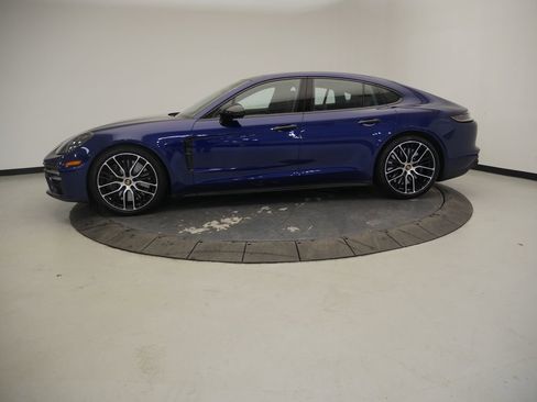 Certified 2022 Porsche Panamera Turbo S AWD/4WD image 2