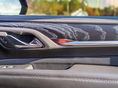 Used 2023 GMC Yukon Denali image 13