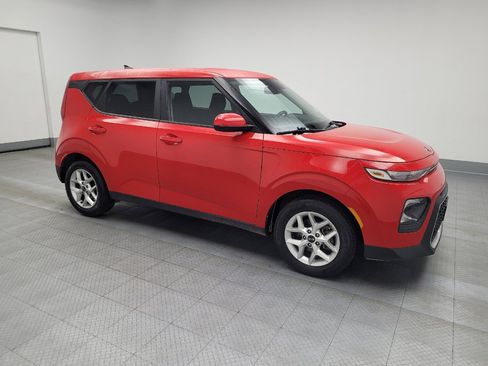 Used 2020 Kia Soul S FWD image 11